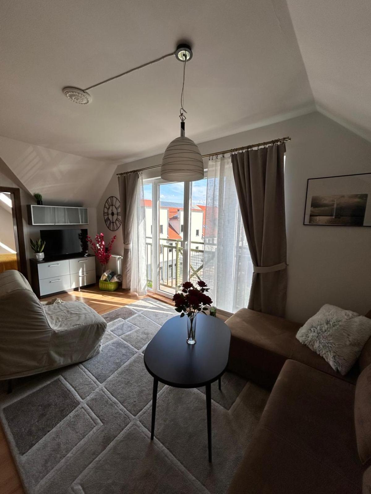 Roza Apartment