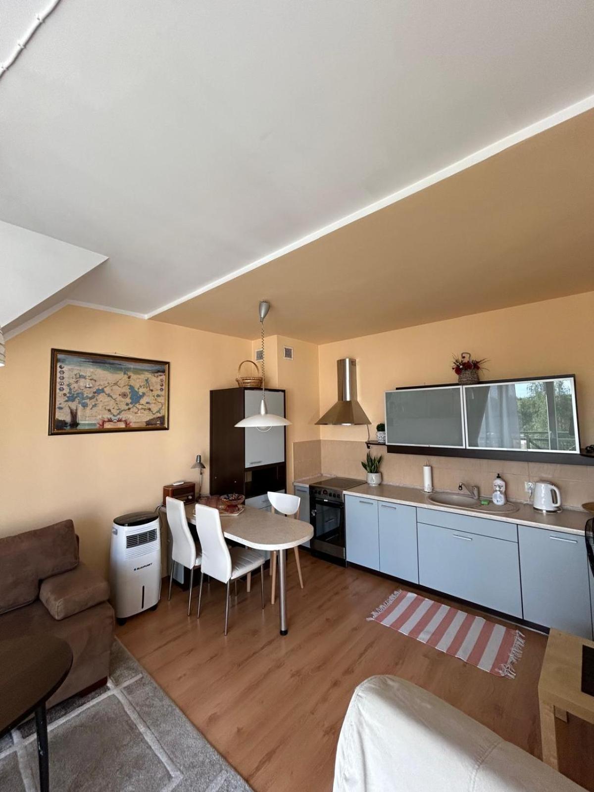 Apartment Roza *